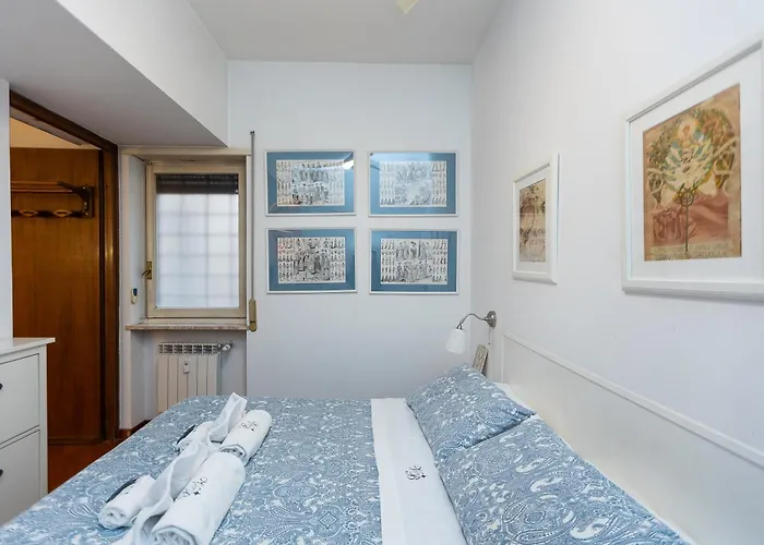 Trastevere Relax By In